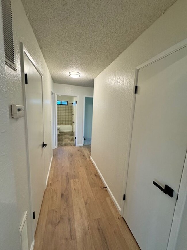 Building Photo - Remodeled home with a view