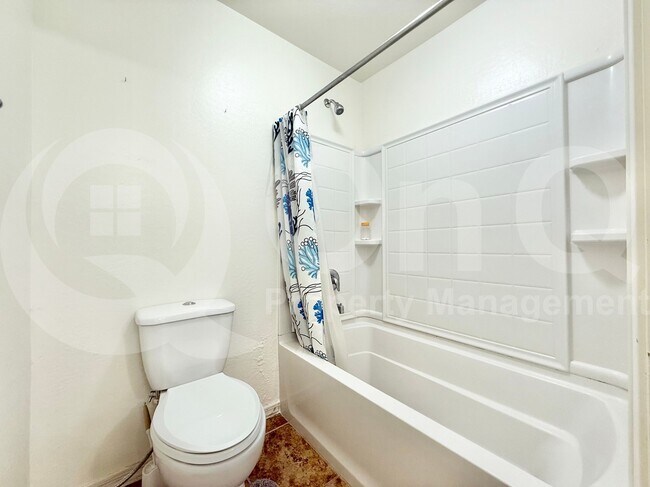 Building Photo - 4559 S Antonio