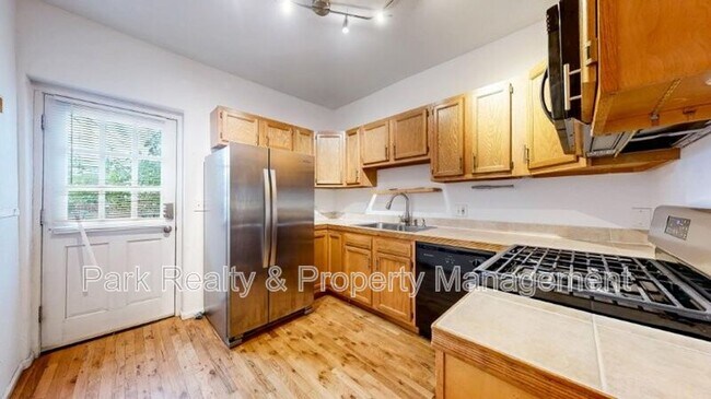 Building Photo - 2738 N Downing St
