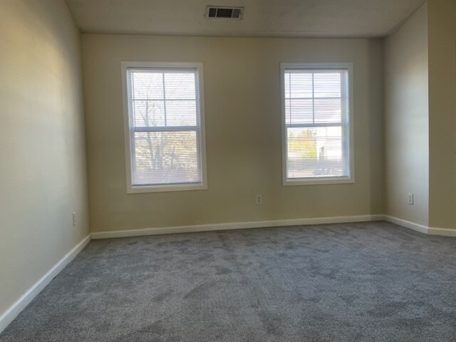 Building Photo - 259 Hardy Lillies Dr
