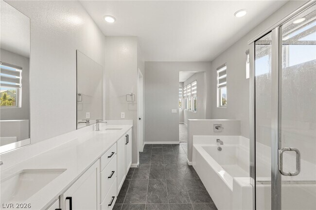 Building Photo - 8269 Skye Highlands St