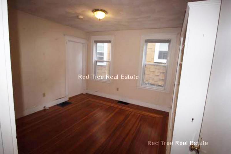Building Photo - 296 Highland Ave