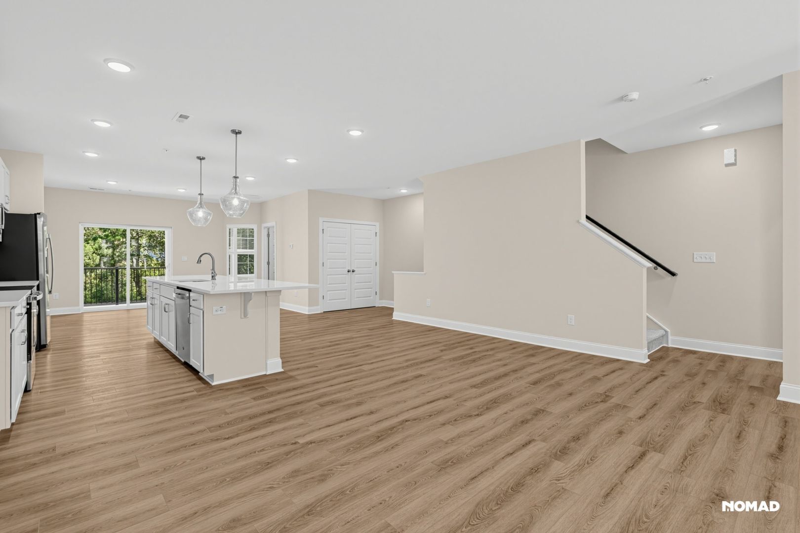 Building Photo - 409 Grove Overlook Ln