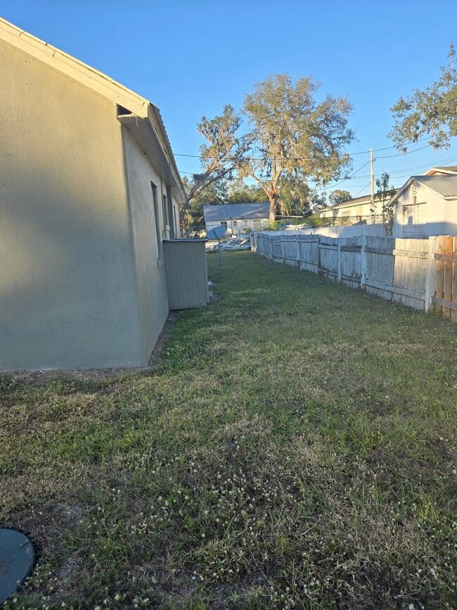 Building Photo - Charming 1-Bedroom Home for Rent in Zephyrhills!
