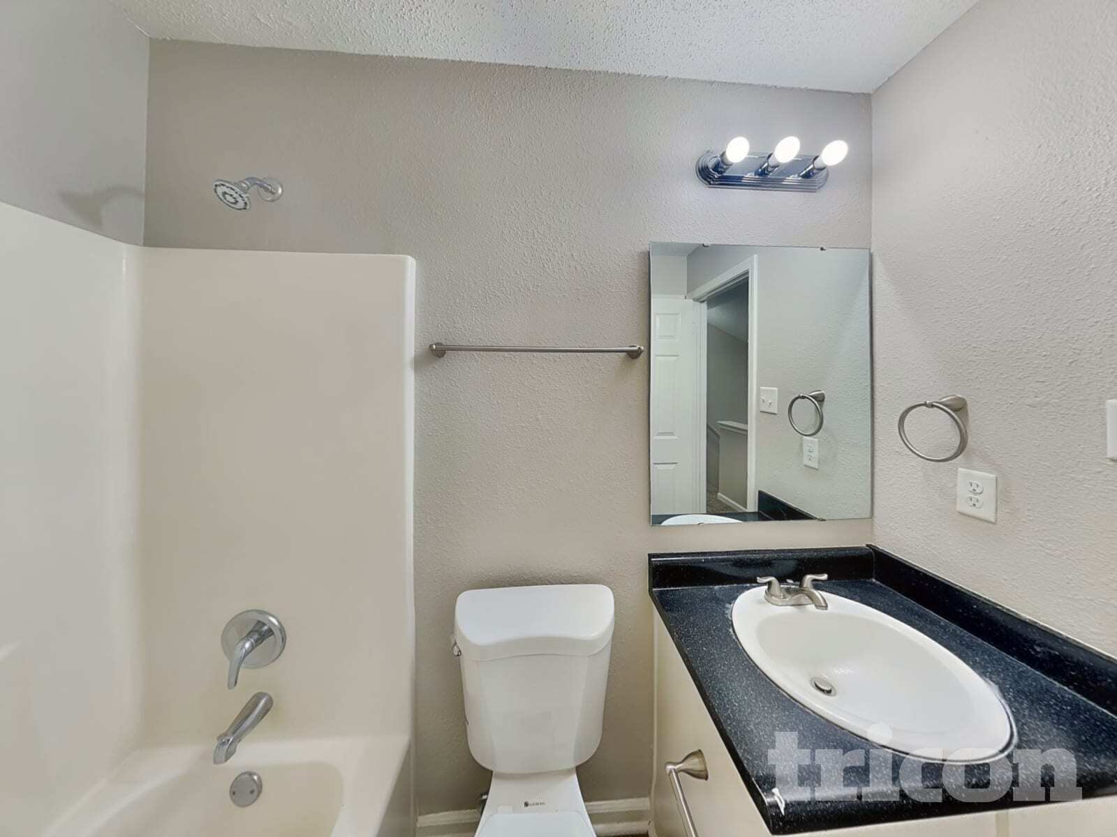 Building Photo - 6750 Kinnerton Dr