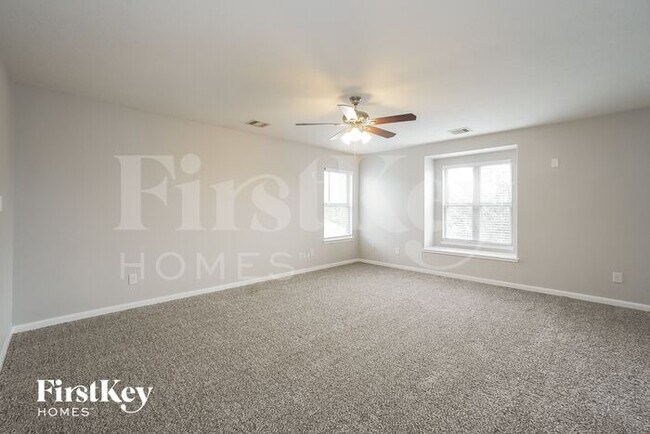 Building Photo - 15315 Harris Canyon Ln