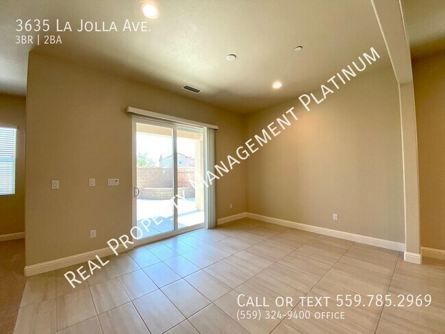 Building Photo - 3635 La Jolla Ave