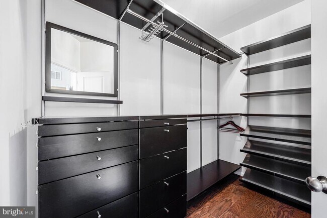 Building Photo - 24575 Rosebay Terrace