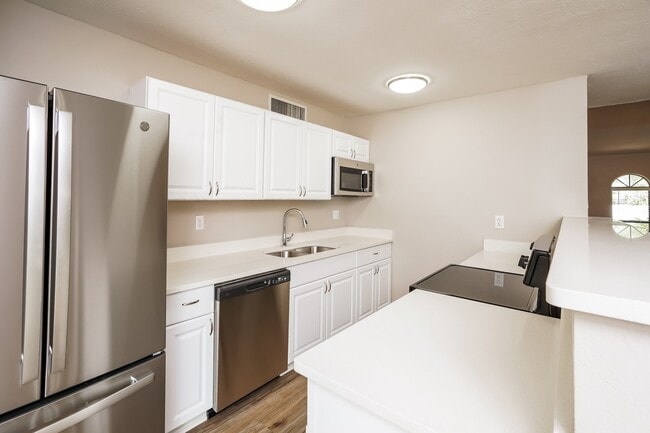 Building Photo - 17611 Ranch Country Rd