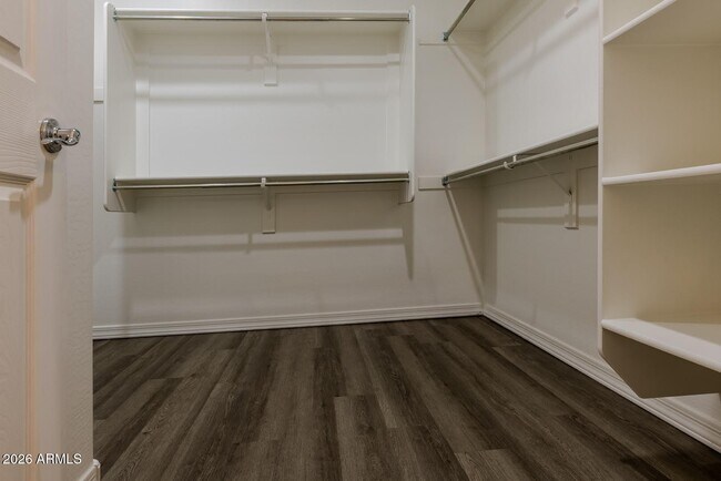 Building Photo - 4219 S 57th Dr
