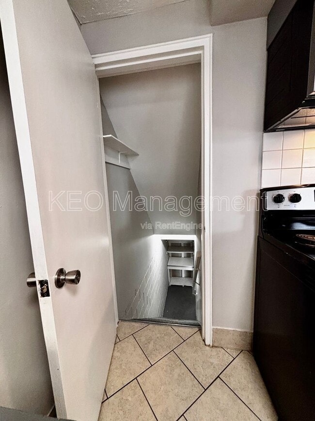 Building Photo - 1059 Wilmington Ave