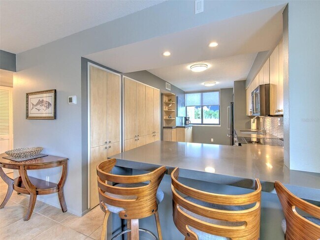 Building Photo - 741 Bayport Way