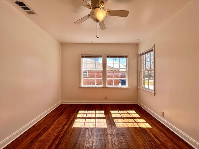 Building Photo - 5207 Shoal Creek Blvd