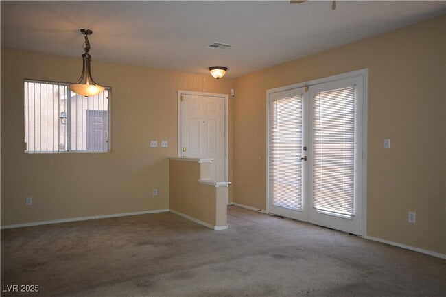 Building Photo - 4099 Halfmoon Bay Dr