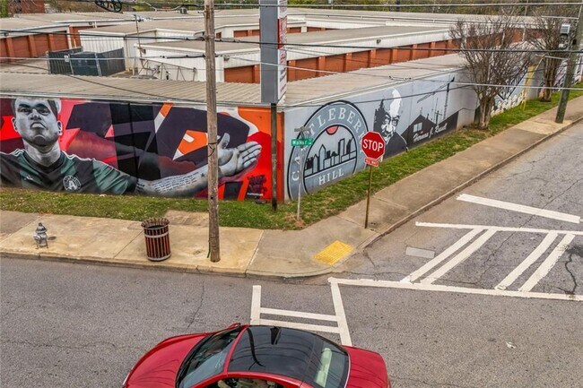 Building Photo - 230 Bradberry St SW