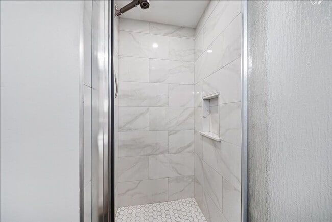 Building Photo - 2308 Cortez Ln