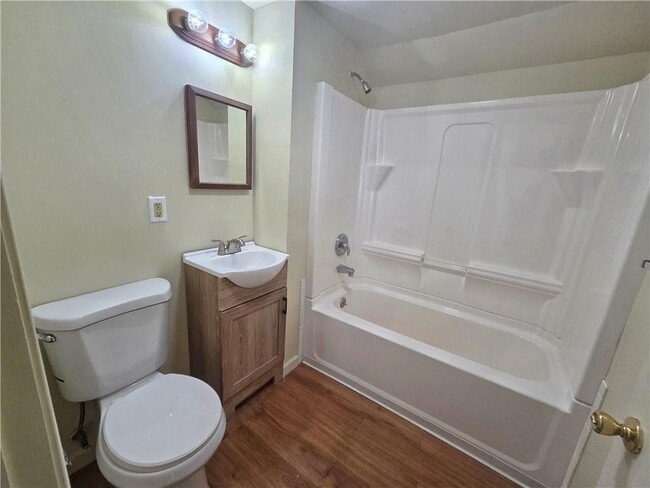 Building Photo - 235 B Allen St