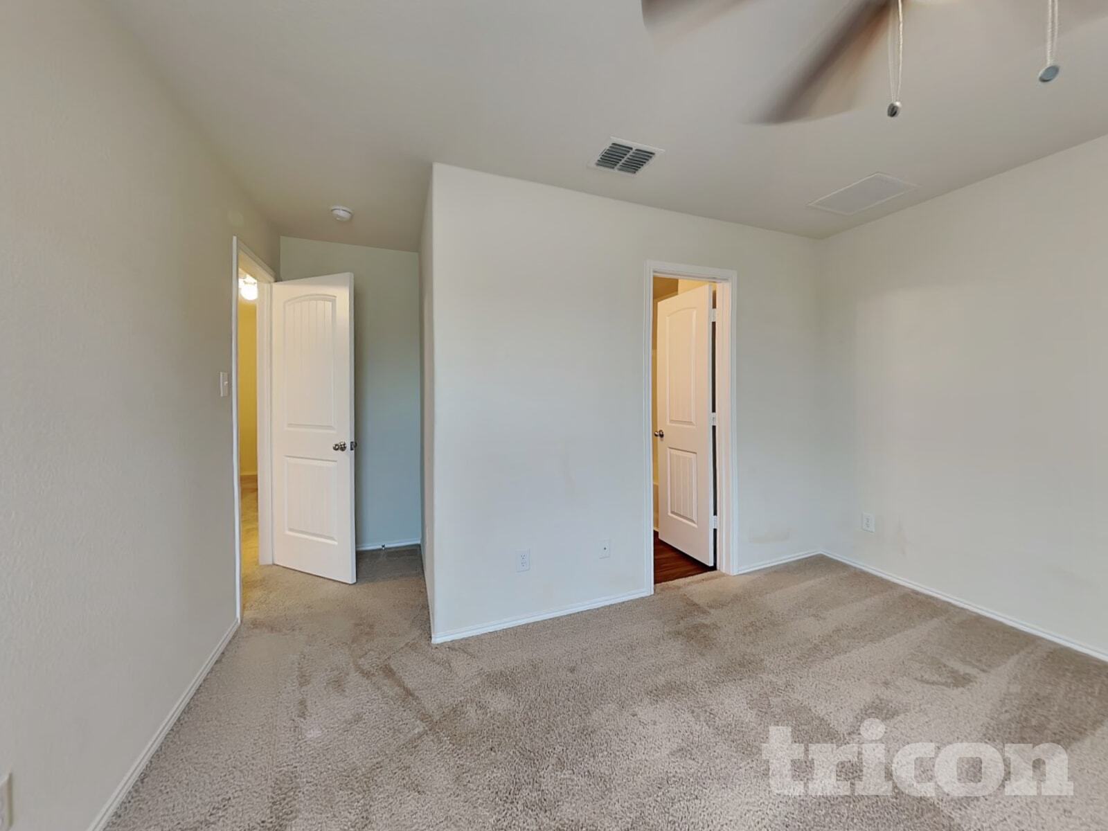 Building Photo - 5632 McClelland St