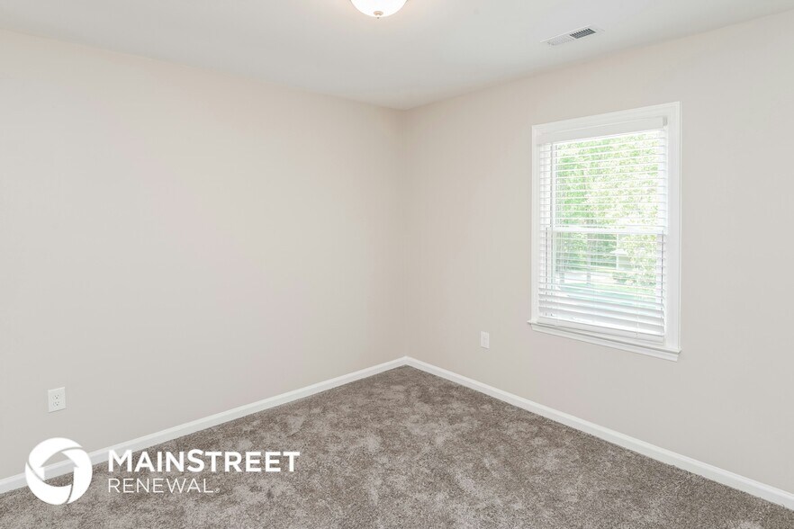 Building Photo - 5311 Caradon Dr