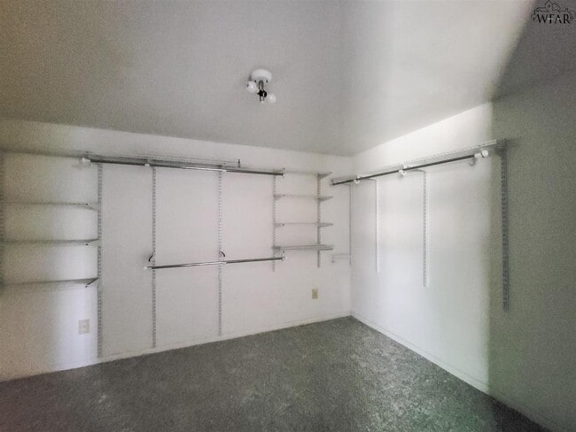 Building Photo - 311 Galveston St