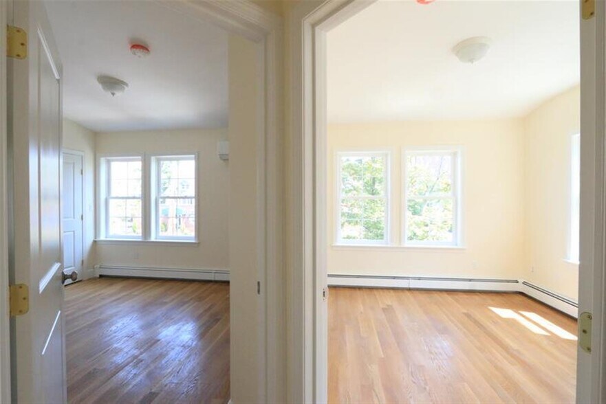 Building Photo - 220 Massachusetts Ave