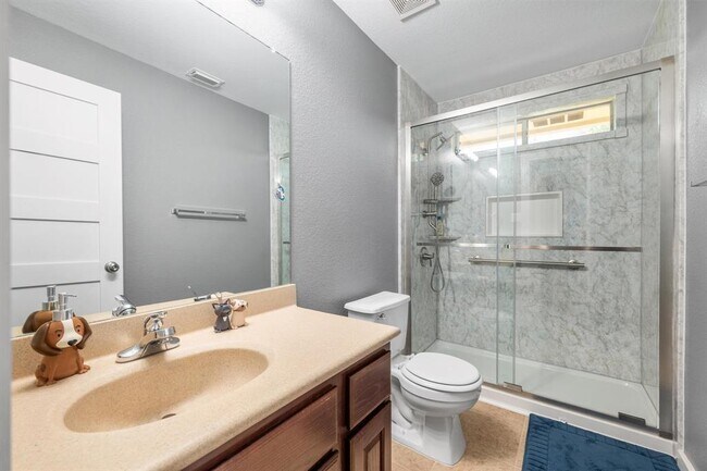 Building Photo - 10820 Sky Rock Dr
