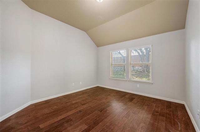 Building Photo - 928 Water Garden Cir