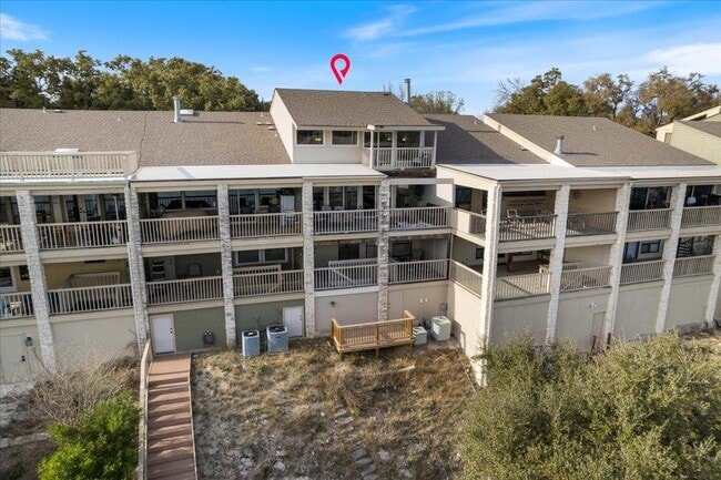 Building Photo - 18231 Lakepoint Cove
