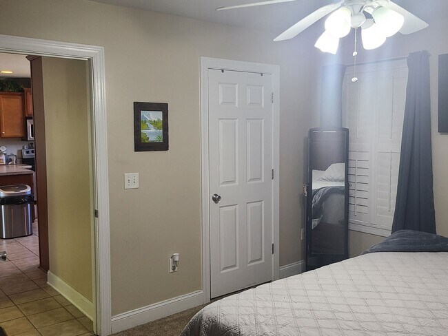 Building Photo - 3 bedroom/2 bath home Holly Ridge - Sages Ridge