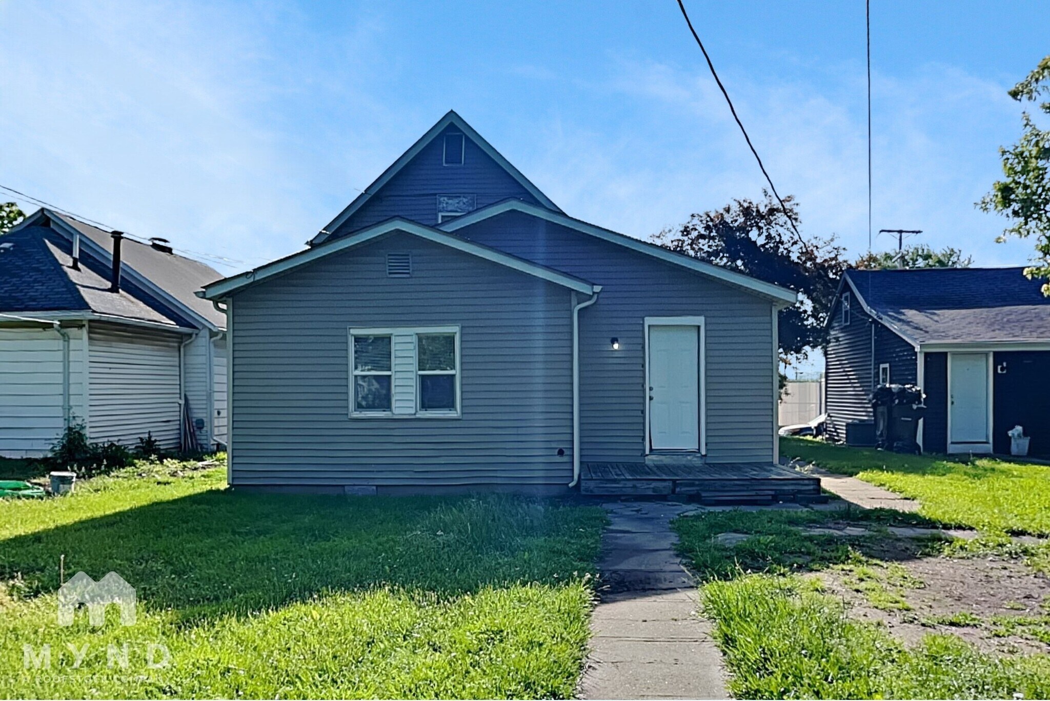 Building Photo - 2405 7th St