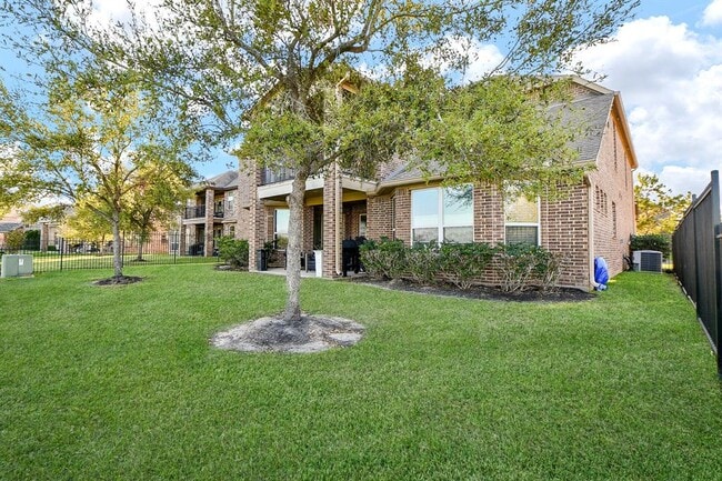 Building Photo - 3515 Summer Ranch Dr