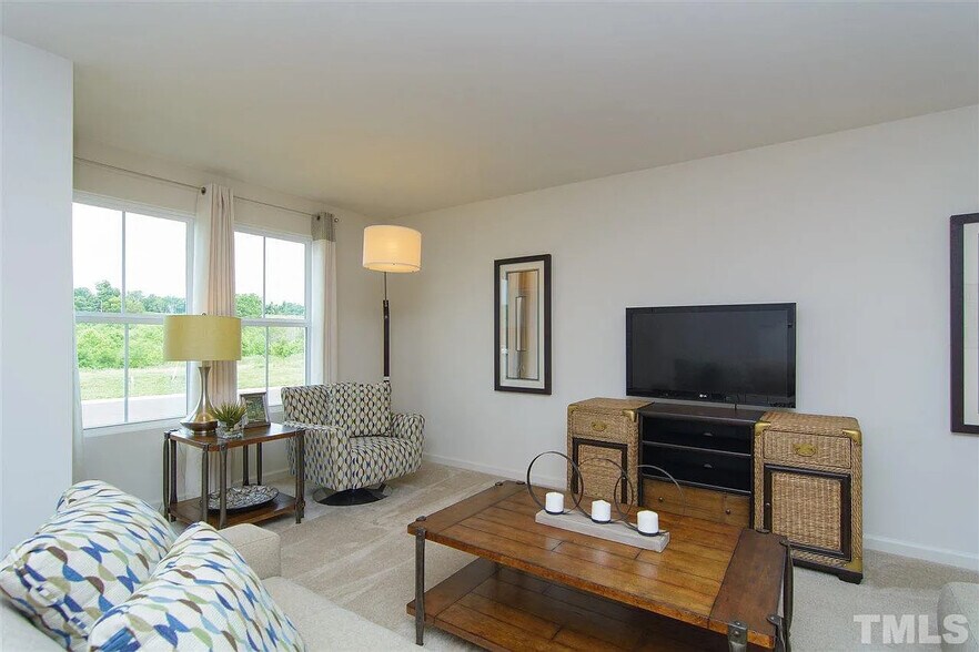 Building Photo - Room in Single Family Home on Bent Willow Dr