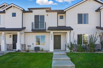 Building Photo - 3933 Orinda Dr