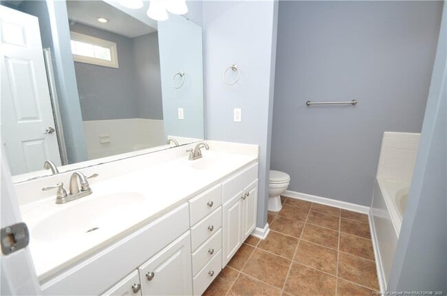 Building Photo - 109 Wood Valley Ct