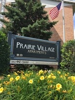 Building Photo - Prairie Village
