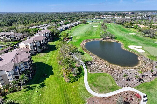 Building Photo - 220 Vintage Cir