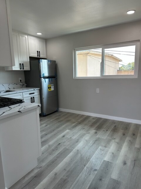 Building Photo - 610 7th St