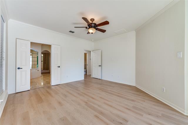 Building Photo - 2344 Chenault Dr