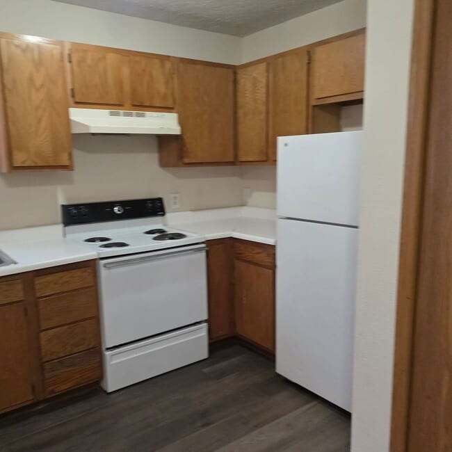 Building Photo - 1622-1622 W Lombard St