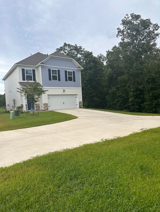 Building Photo - 200 Honey Hill Way