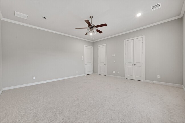 Building Photo - 10917 Upland Park