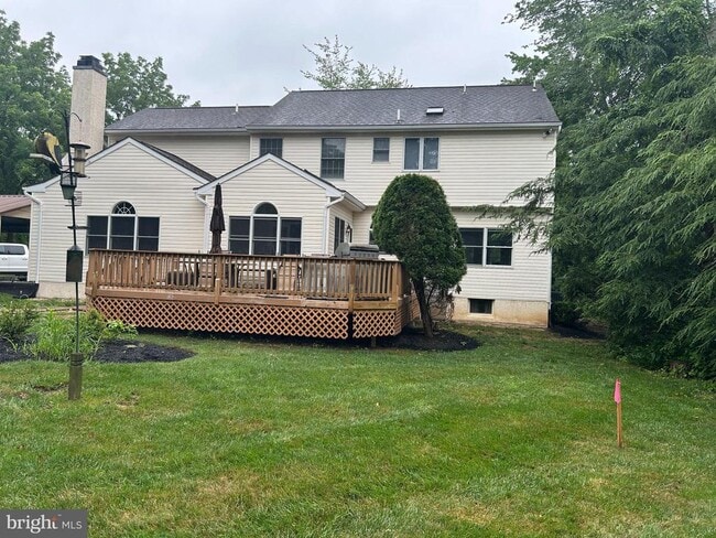 Building Photo - 114 Lenape Dr