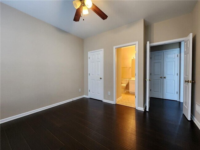 Building Photo - 11192 Peachcove Ct