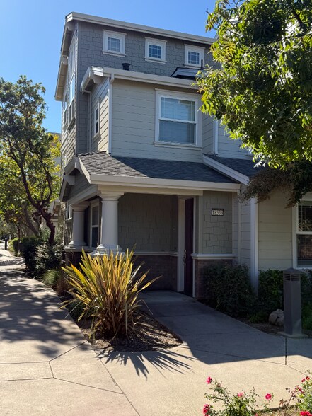Primary Photo - 18536 Poppy Jasper Ln