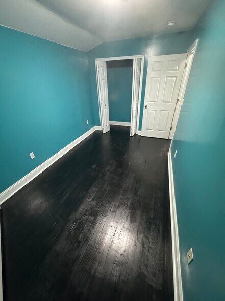 Building Photo - 12613 180th St