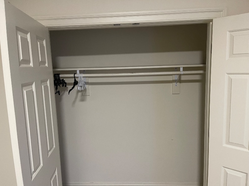 Building Photo - 1015 Heathercroft Cir