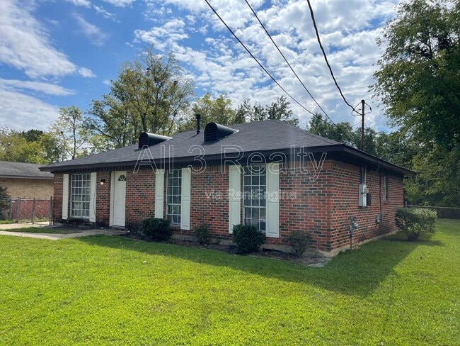 Building Photo - 3022 Montwood Dr