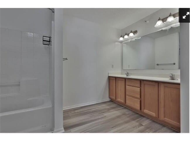 Building Photo - 13903 Erwin Ct