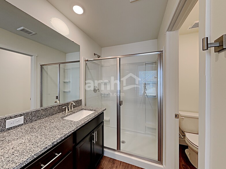 Building Photo - 33072 Eagle Peak Ln