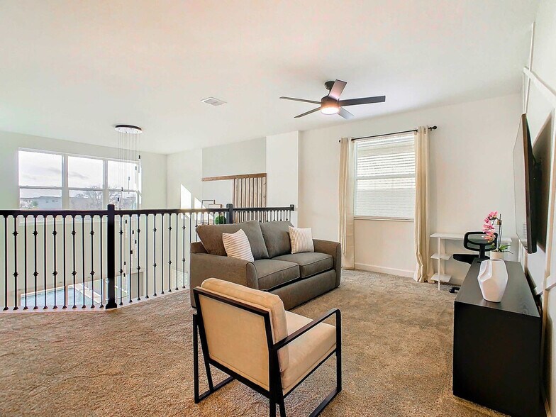 Building Photo - 8912 Takeaway Wy